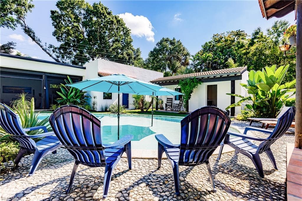 1291 Caloosa DR-29