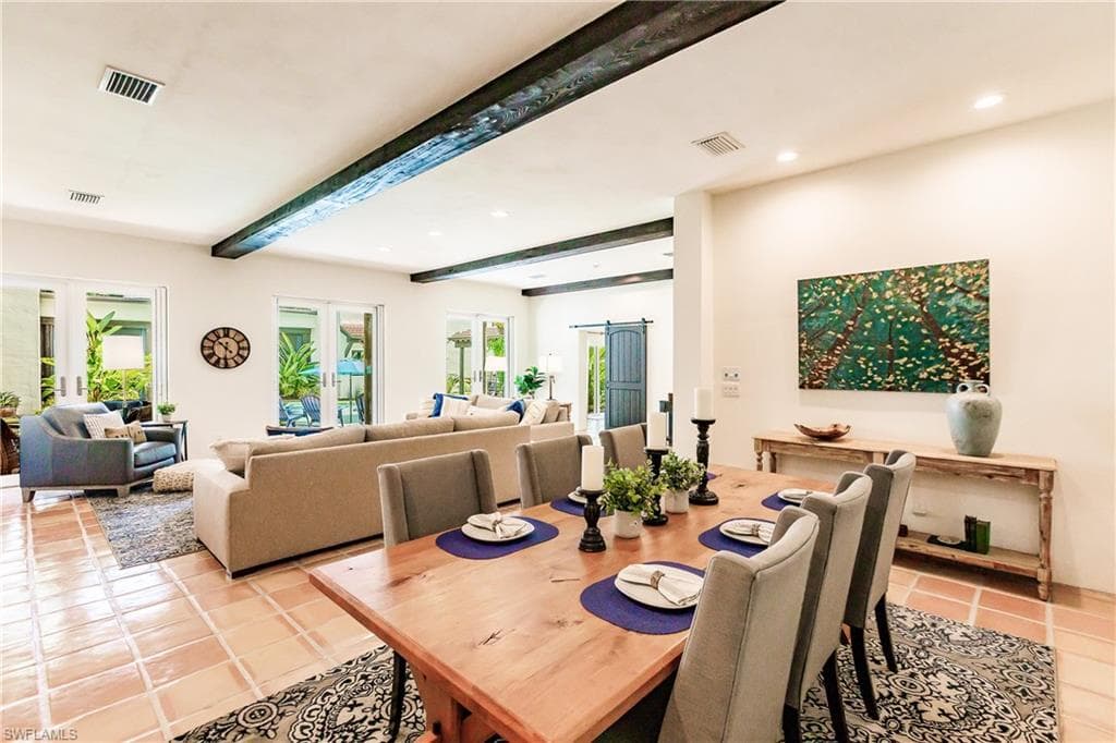 1291 Caloosa DR-14