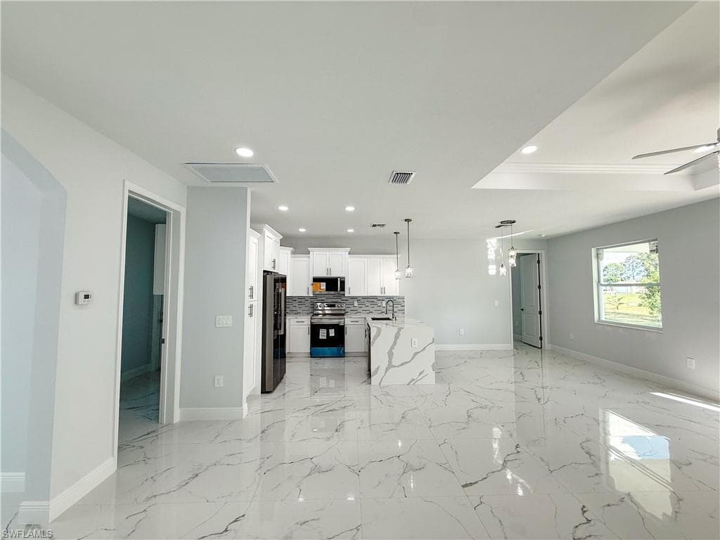 3003 20th ST SW, LEHIGH ACRES FL 33976-6