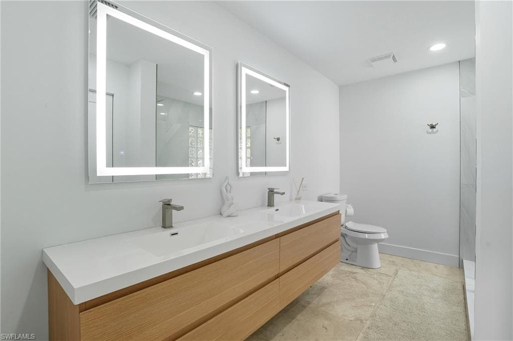 5122 Starfish AVE, NAPLES FL 34103-15