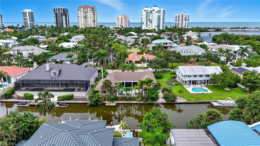 5122 Starfish AVE, NAPLES FL 34103-29