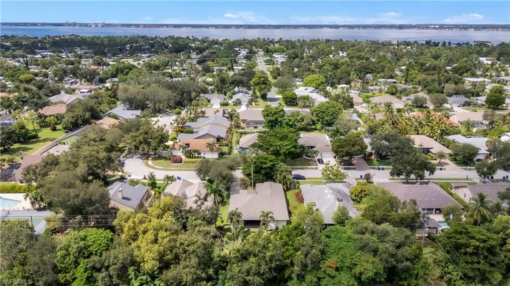 1580 Argyle DR, FORT MYERS FL 33919-12