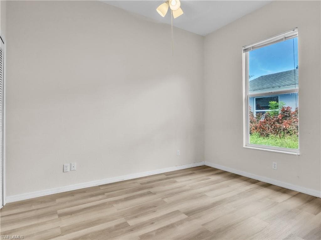 1580 Argyle DR, FORT MYERS FL 33919-8