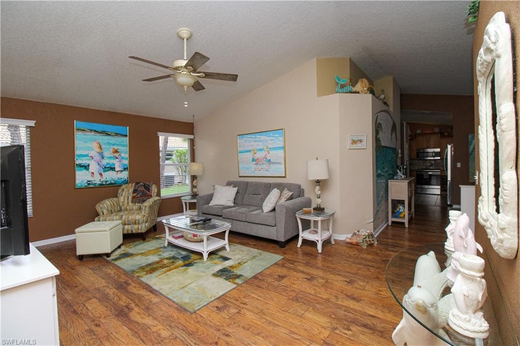 306 Emerald Bay CIR # 8, NAPLES FL 34110-16