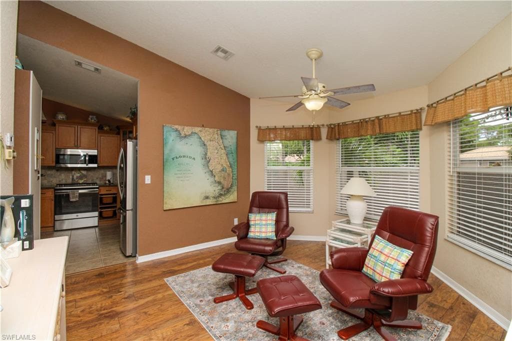 306 Emerald Bay CIR # 8, NAPLES FL 34110-27