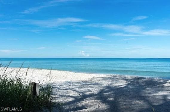 306 Emerald Bay CIR # 8, NAPLES FL 34110-47