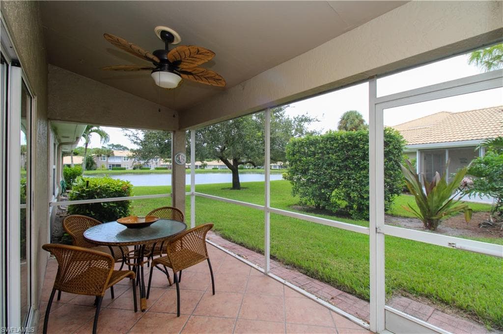 306 Emerald Bay CIR # 8, NAPLES FL 34110-3