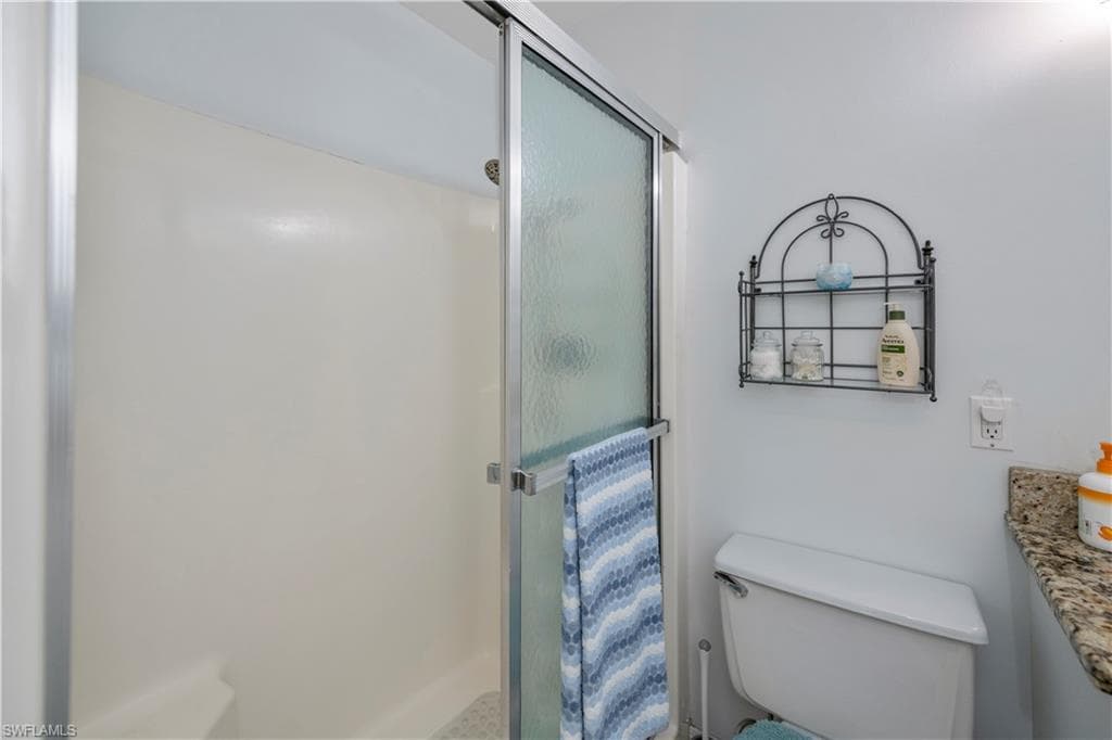 5705 Harbour Club RD, FORT MYERS FL 33919-22