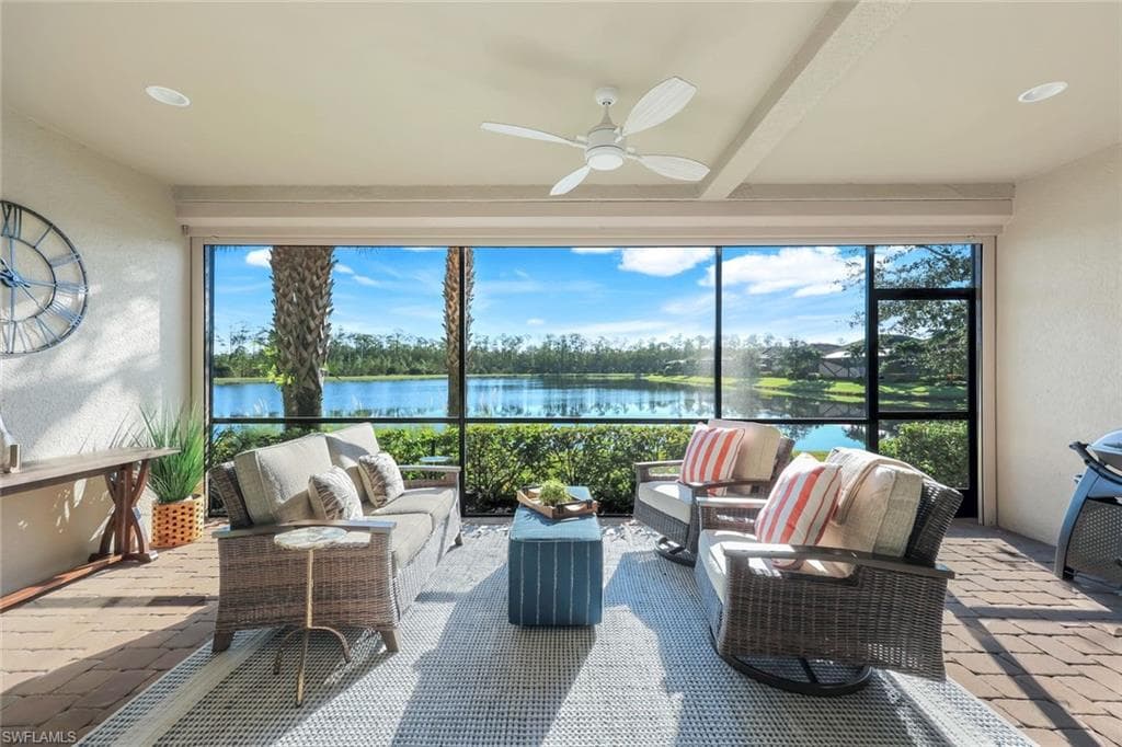 9641 Montelanico LOOP # 103, NAPLES FL 34119-17