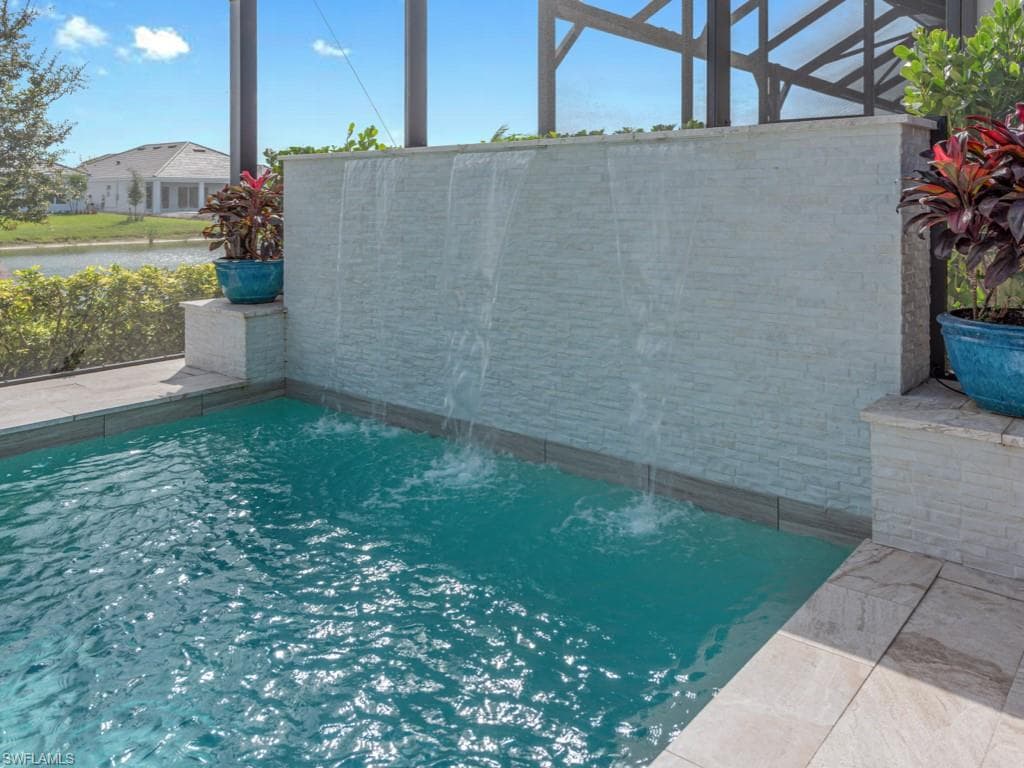 15576 Montello LN, NAPLES FL 34114-37