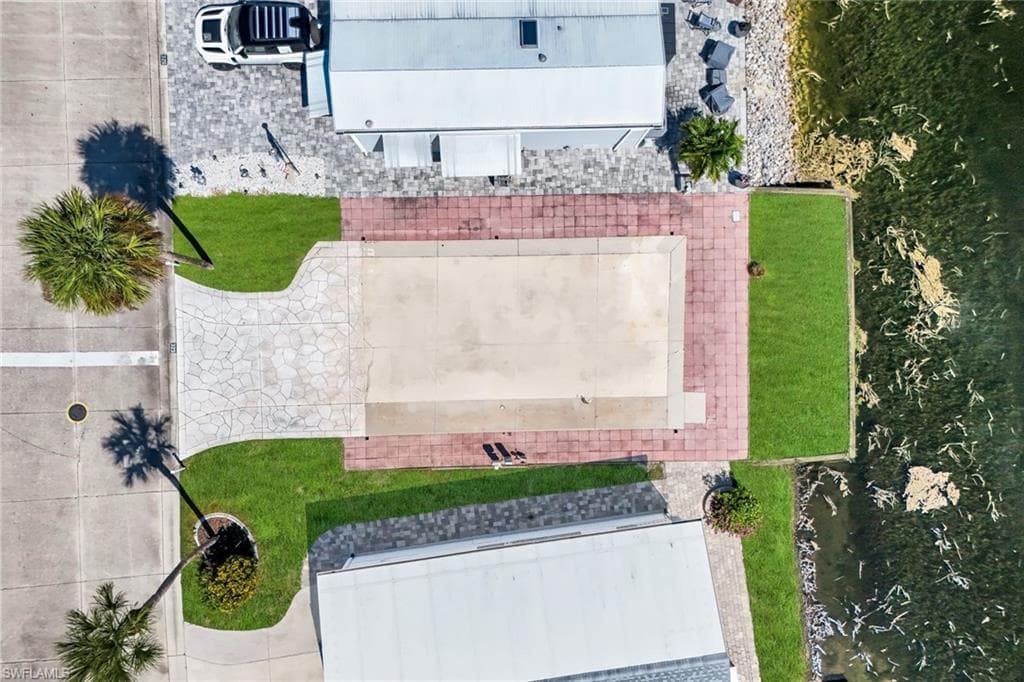 325 Imperial Wilder BLVD, NAPLES FL 34114-10