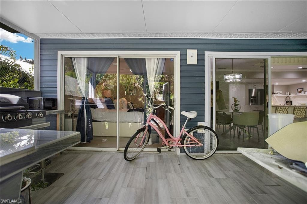 3412 Timberwood CIR, NAPLES FL 34105-12