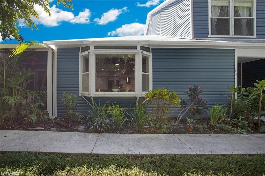 3412 Timberwood CIR, NAPLES FL 34105-10