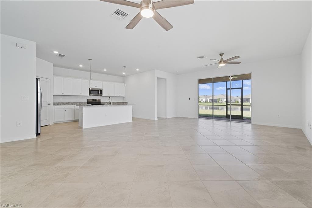 3984 Sweet Alyssum TER, ALVA FL 33920-8