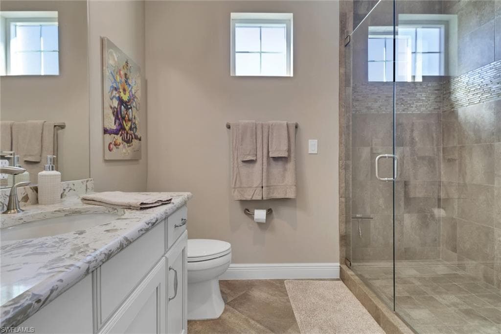 21450 Strada Nuova CIR # A301, ESTERO FL 33928-20