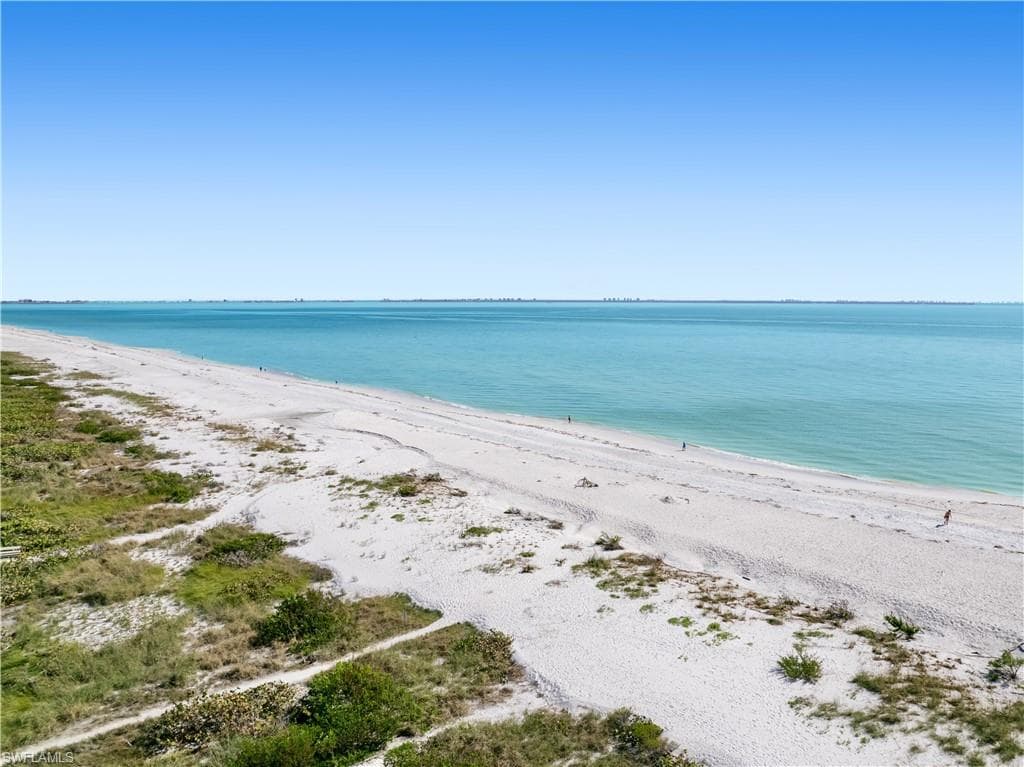 1266 Par View DR, SANIBEL FL 33957-49