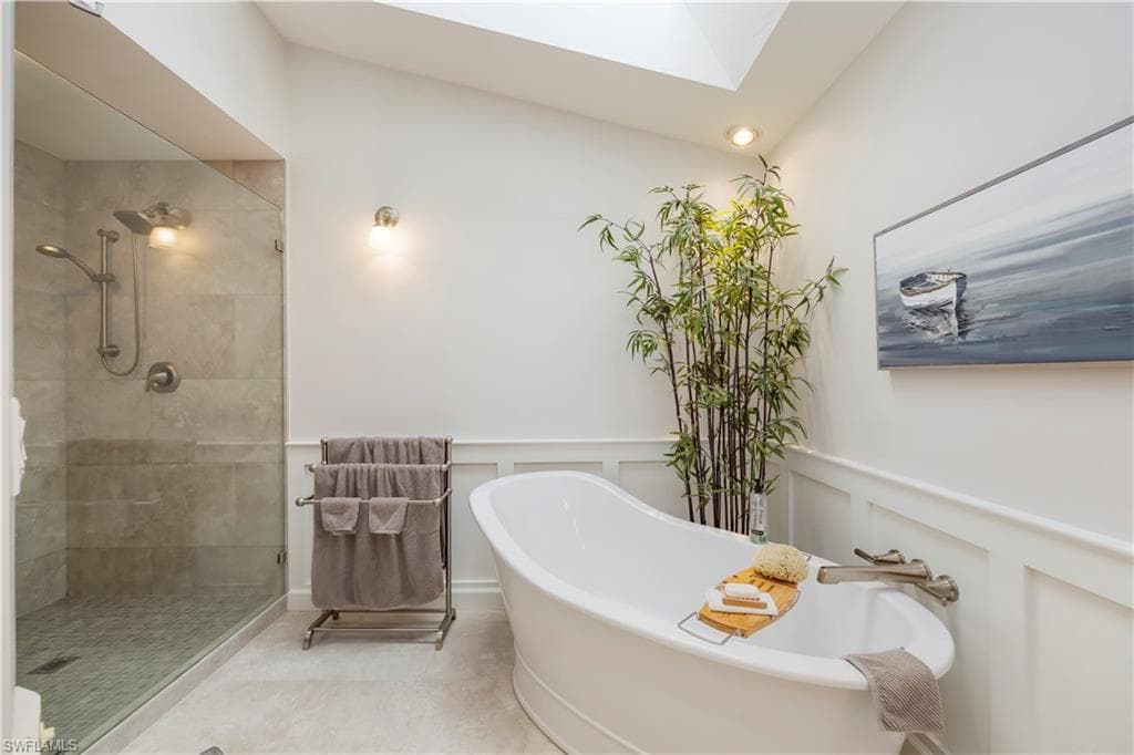 5520 Cynthia LN, NAPLES FL 34112-11