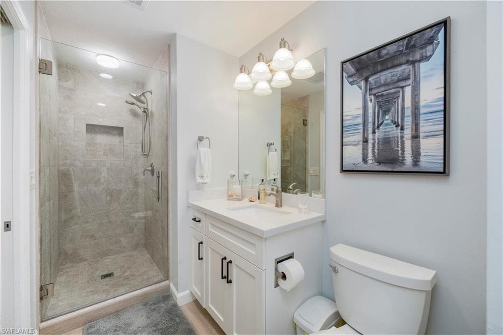 5520 Cynthia LN, NAPLES FL 34112-13