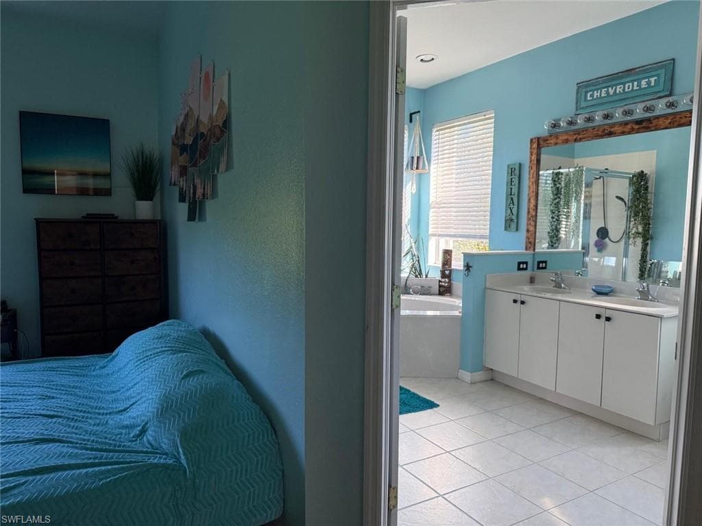 4219 Liron AVE # 204, FORT MYERS FL 33916-9
