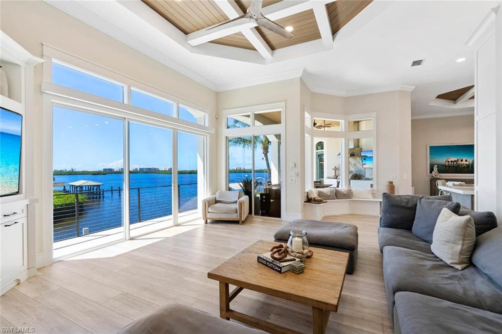 250 6th ST, BONITA SPRINGS FL 34134-16