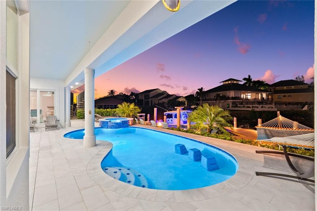 250 6th ST, BONITA SPRINGS FL 34134-33