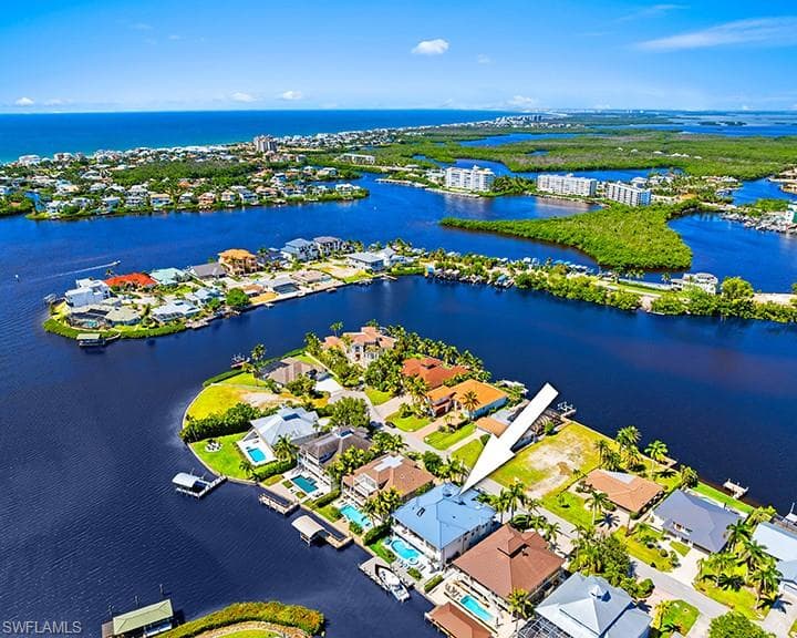 250 6th ST, BONITA SPRINGS FL 34134-39