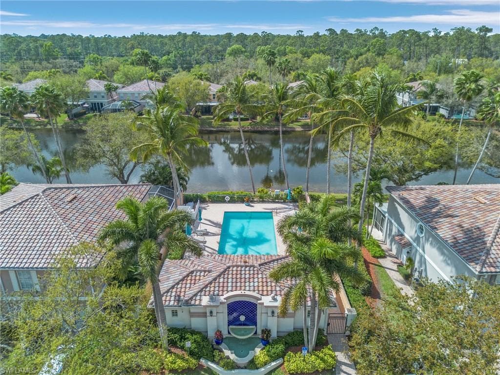 5677 Cove CIR # 47, NAPLES FL 34119-25