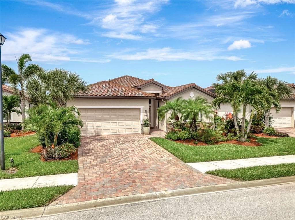 3645 Treasure Cove CT, NAPLES FL 34114-2