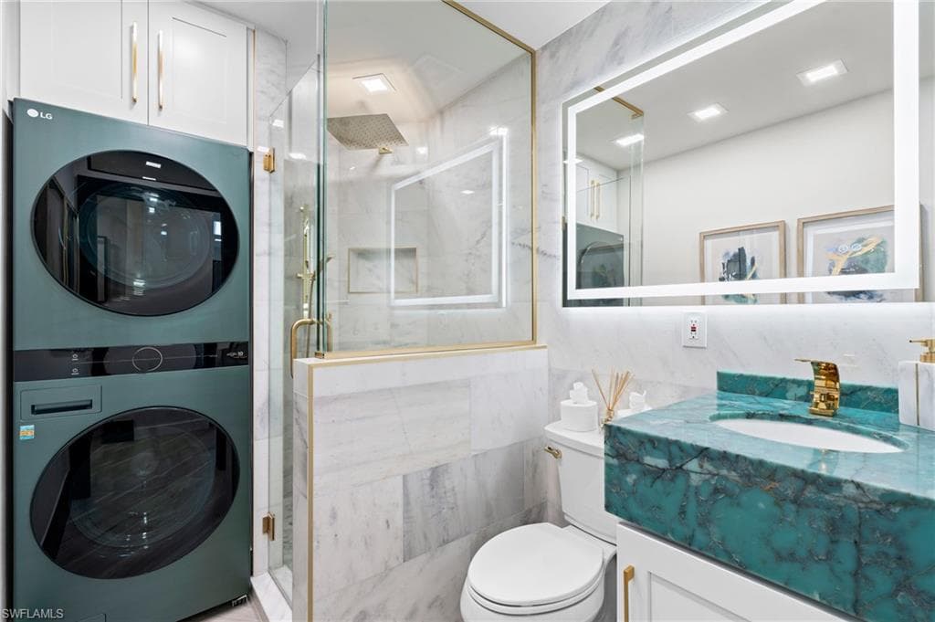 6212 Cocos DR, FORT MYERS FL 33908-26