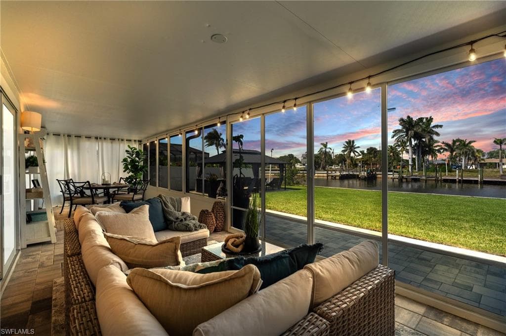 6212 Cocos DR, FORT MYERS FL 33908-2