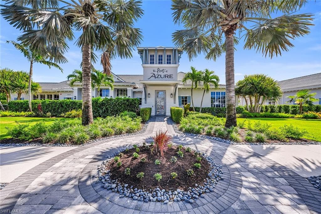 9011 Saint Lucia DR, NAPLES FL 34114-20