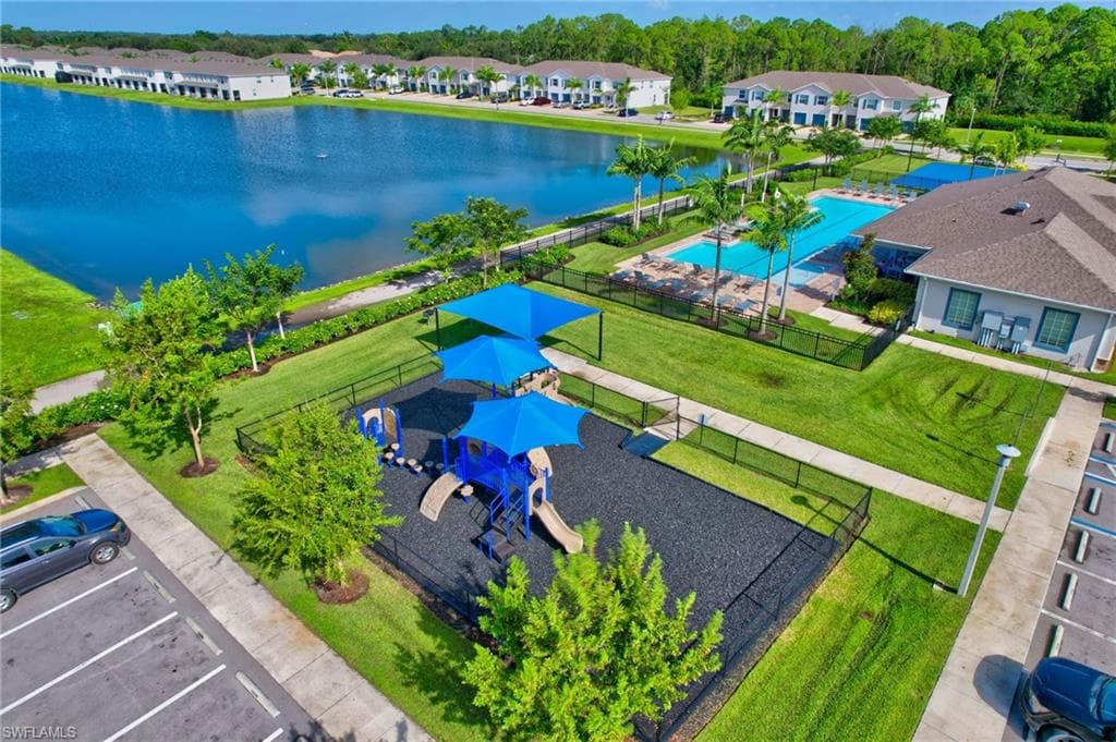 15489 Wildflower CIR, NAPLES FL 34119-45
