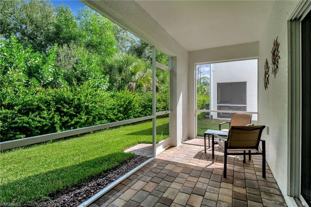 15489 Wildflower CIR, NAPLES FL 34119-15