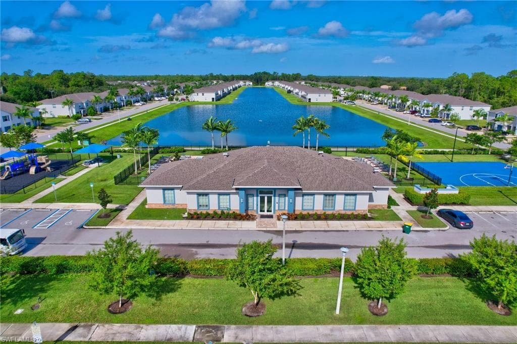 15489 Wildflower CIR, NAPLES FL 34119-47