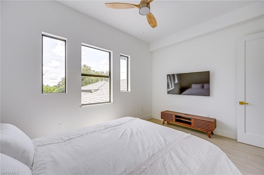 3400 Canal ST, NAPLES FL 34112-23