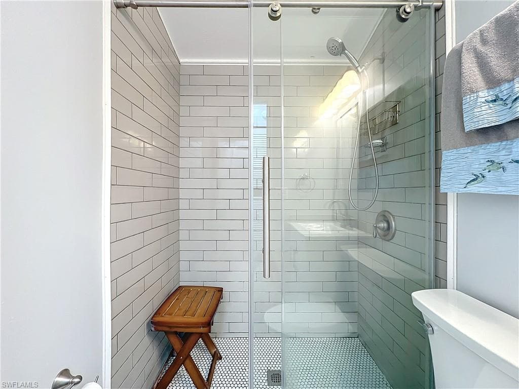 11561 Blue Warbler DR, FORT MYERS FL 33908-11