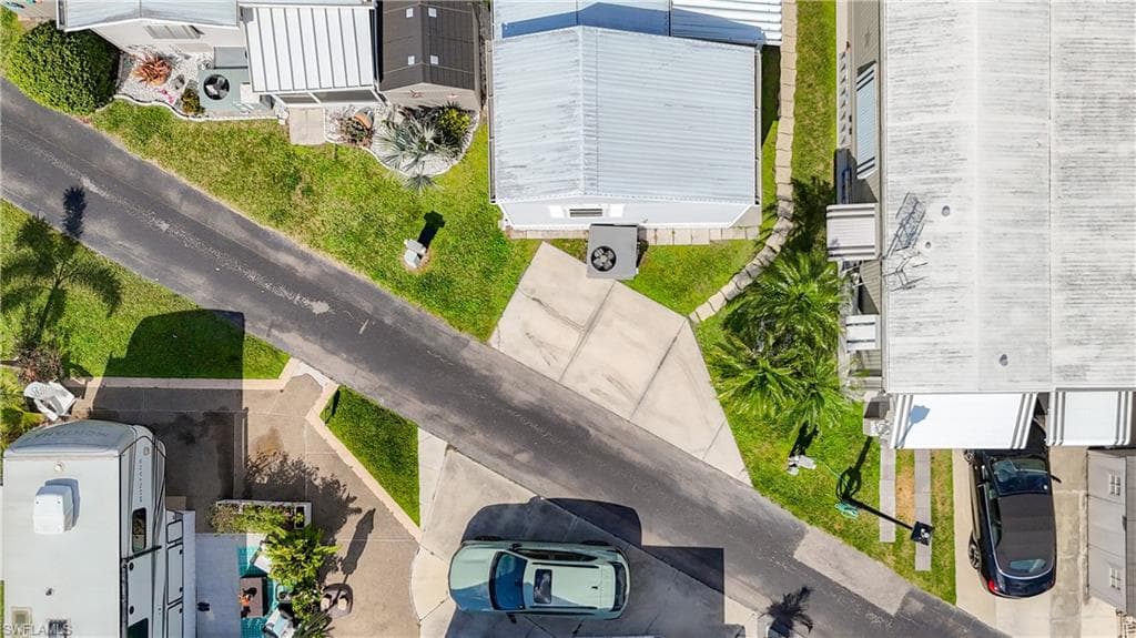 11561 Blue Warbler DR, FORT MYERS FL 33908-29