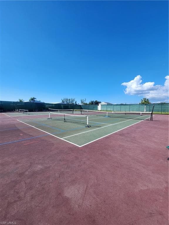 11561 Blue Warbler DR, FORT MYERS FL 33908-40