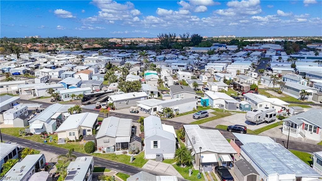 11561 Blue Warbler DR, FORT MYERS FL 33908-24