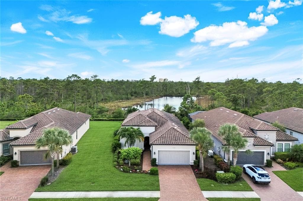 19687 Estero Pointe LN, FORT MYERS FL 33908-2