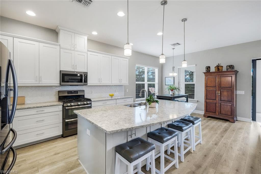 19687 Estero Pointe LN, FORT MYERS FL 33908-10