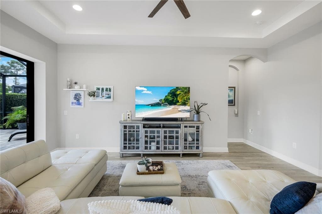 19687 Estero Pointe LN, FORT MYERS FL 33908-7