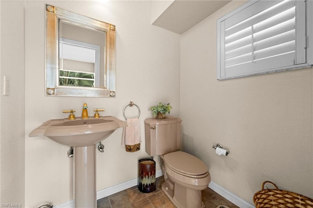 5879 Littlestone CT, NORTH FORT MYERS FL 33903-39