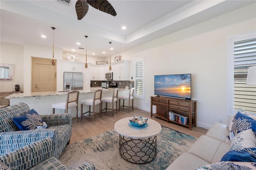 730 95th AVE N, NAPLES FL 34108-15