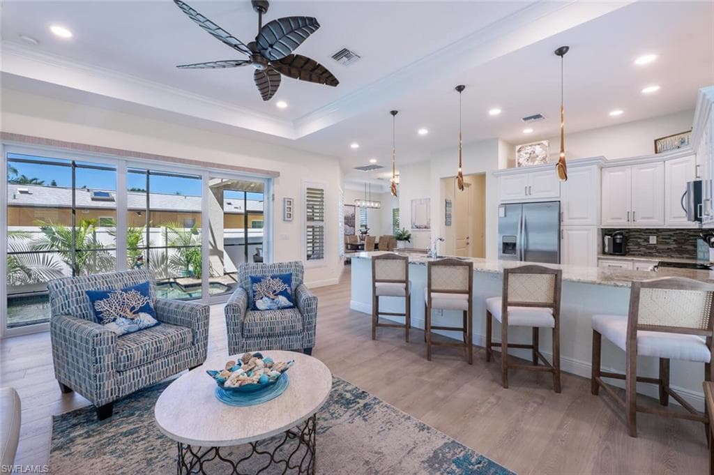 730 95th AVE N, NAPLES FL 34108-13