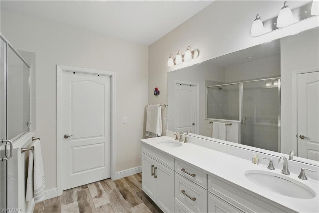 6947 Avalon CIR 1908-16