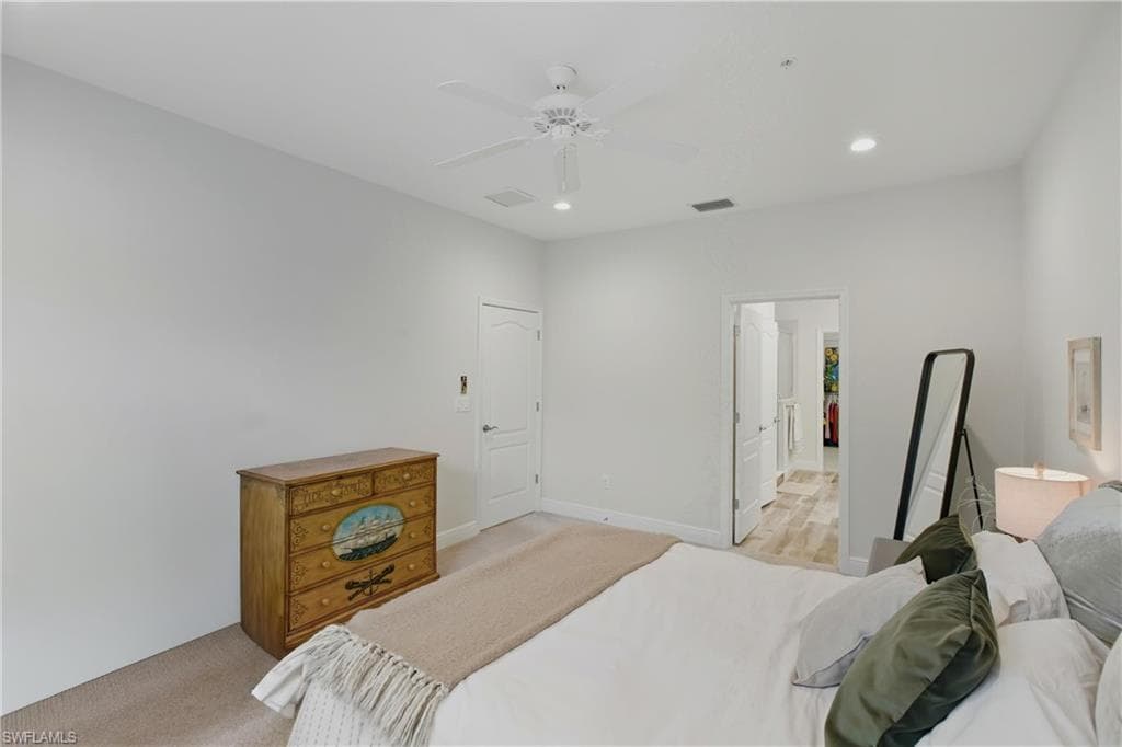 6947 Avalon CIR 1908-15