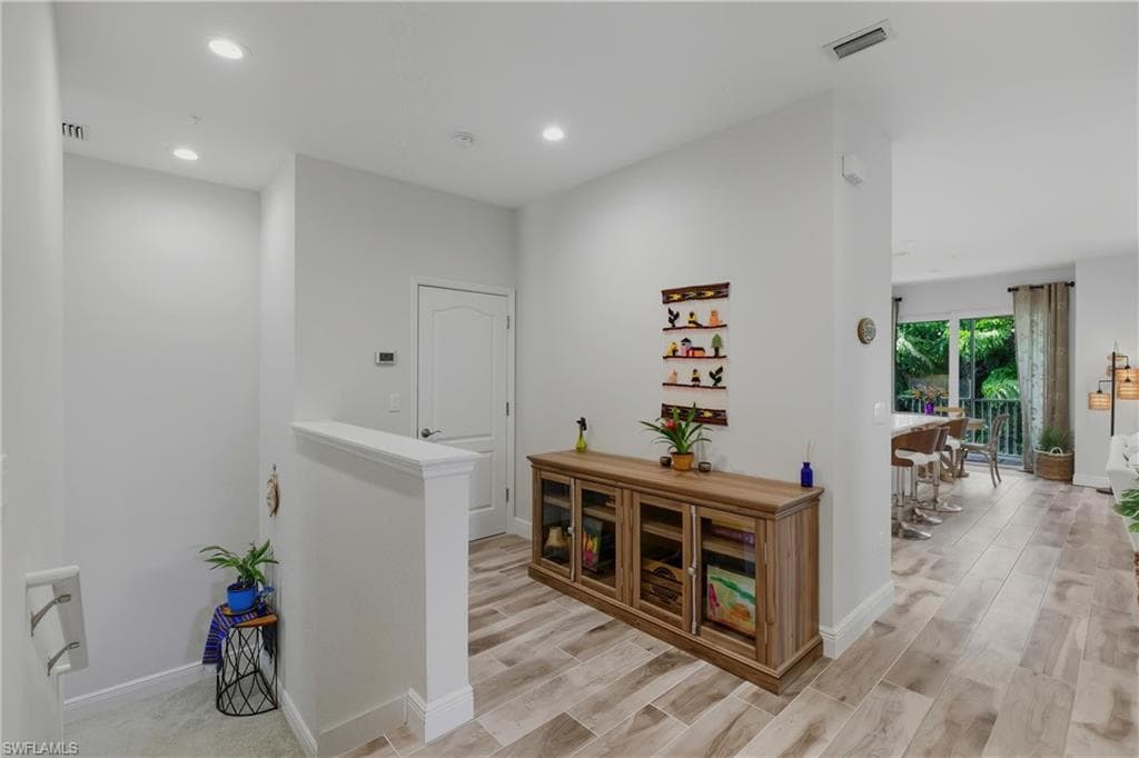 6947 Avalon CIR 1908-25