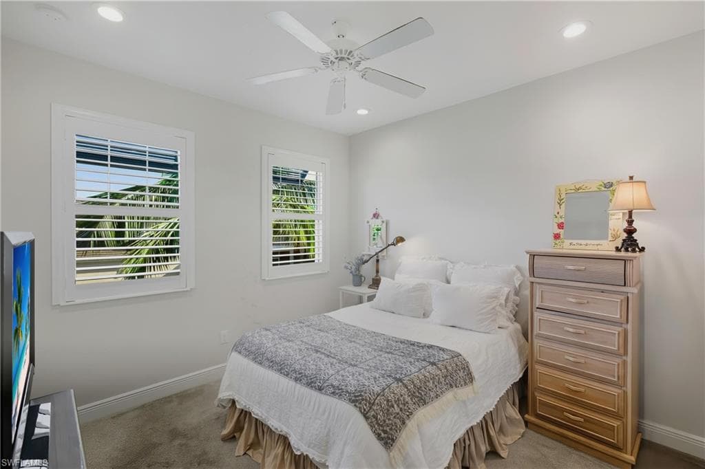 6947 Avalon CIR 1908-18