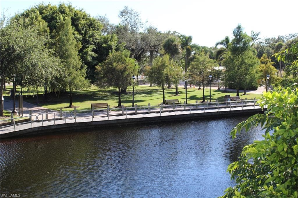 25806 Cockleshell DR # 314, BONITA SPRINGS FL 34135-38